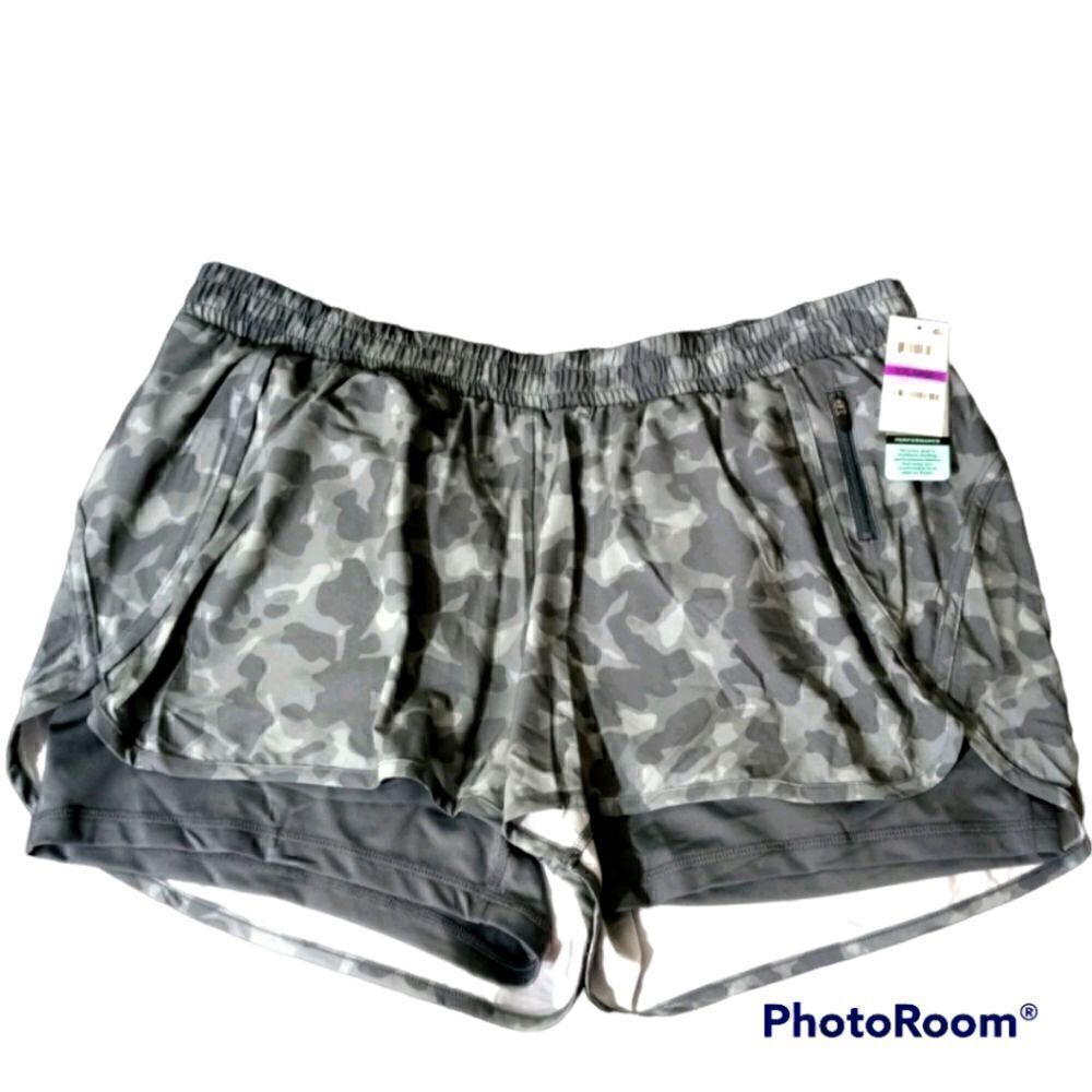 Ideology Performance Camo  Shorts -S